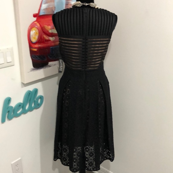 Black lace M New York&Company dress w/pockets! NWT - Picture 4 of 6